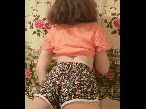 ❤️ La joven sexy hace un striptease grabando sus calzoncillos en la cámara ❌ Porno ruso en es.storestarbucks.top ❌️